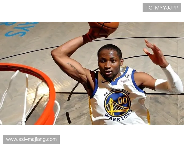 库明加留勇士延续四载生涯，场均24分钟贡献稳定